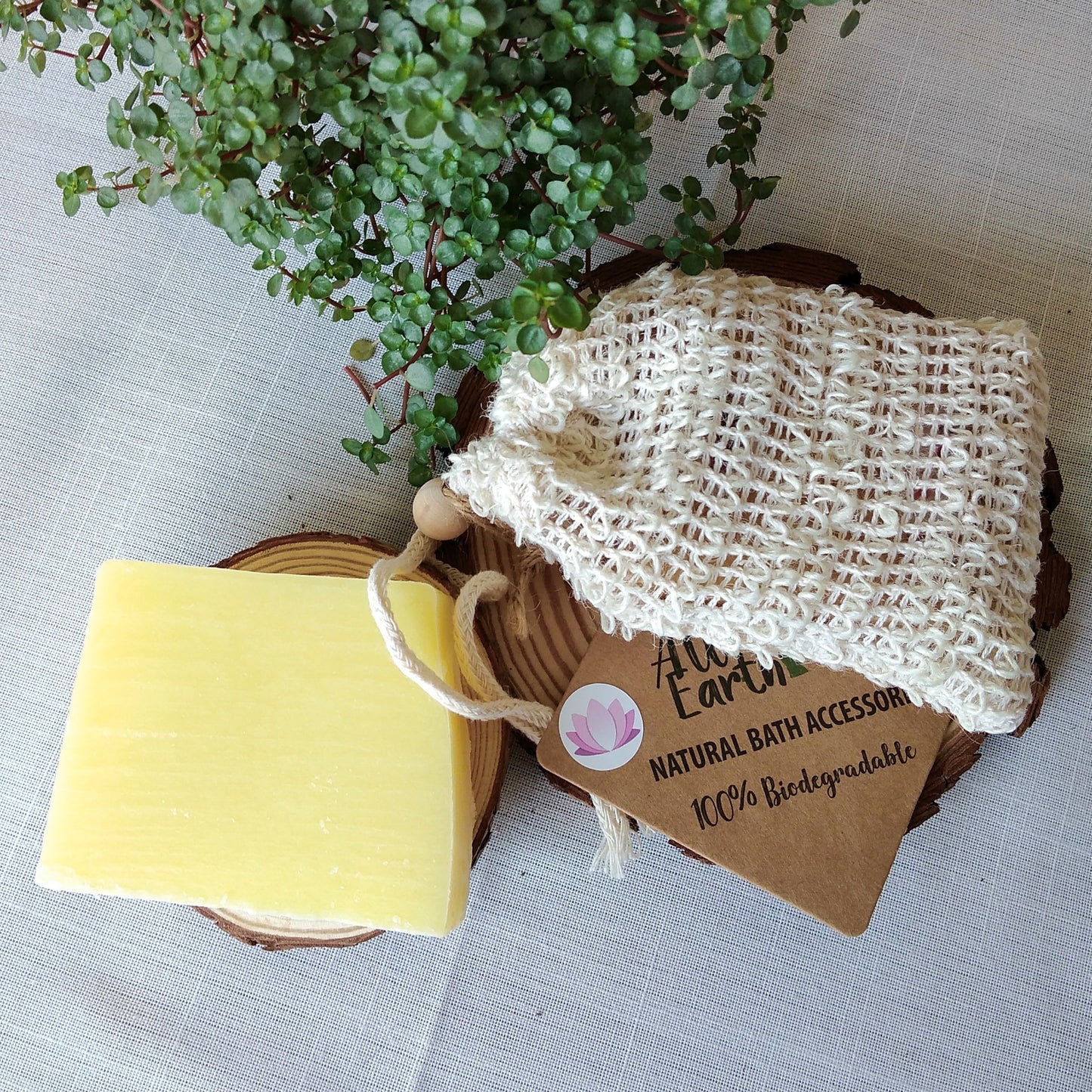 Soap Rich in Shea Butter with Oriental Oils