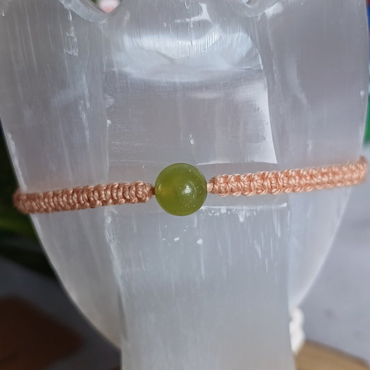 Pulseira de Criança em Macramé com Peridoto