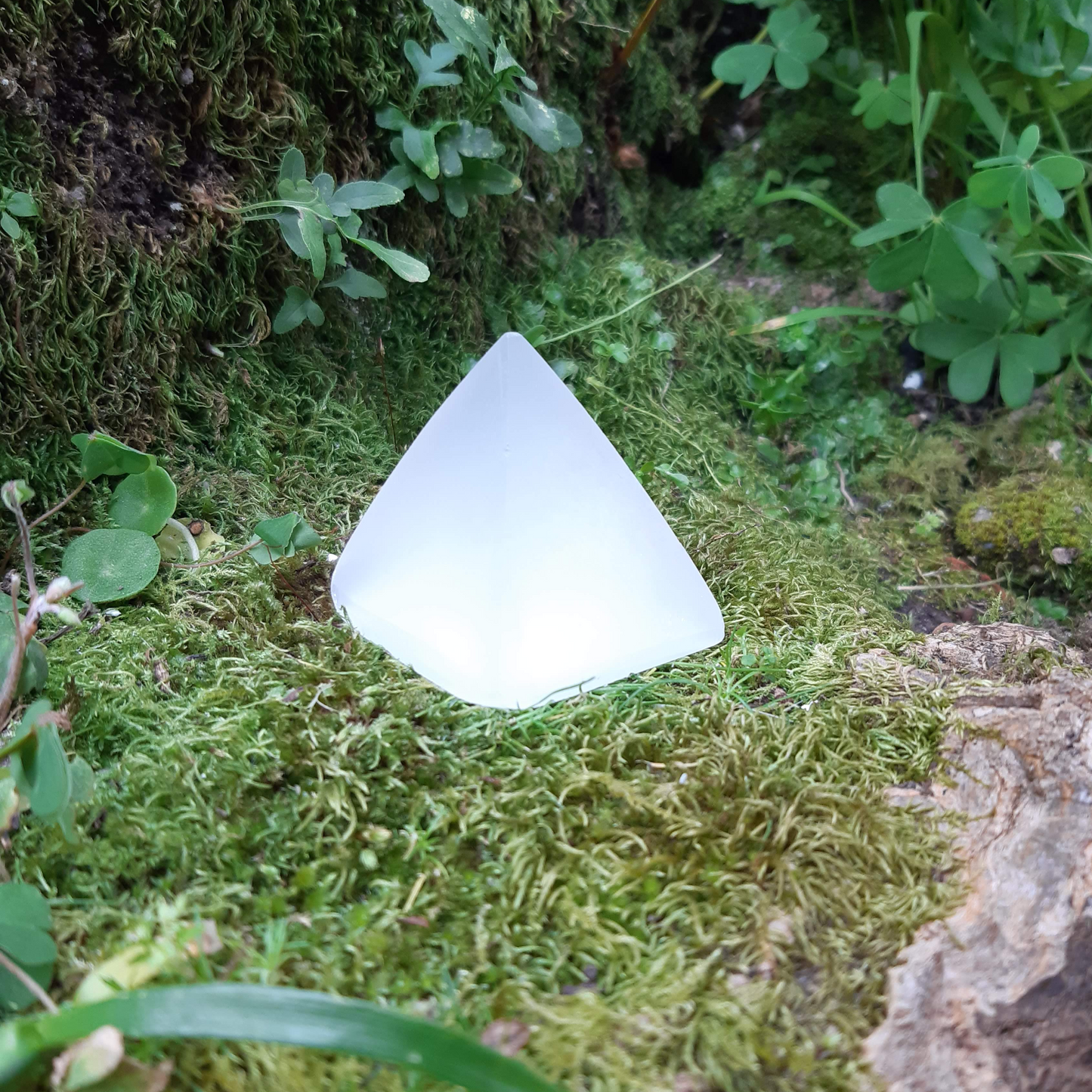 Selenite Pyramid