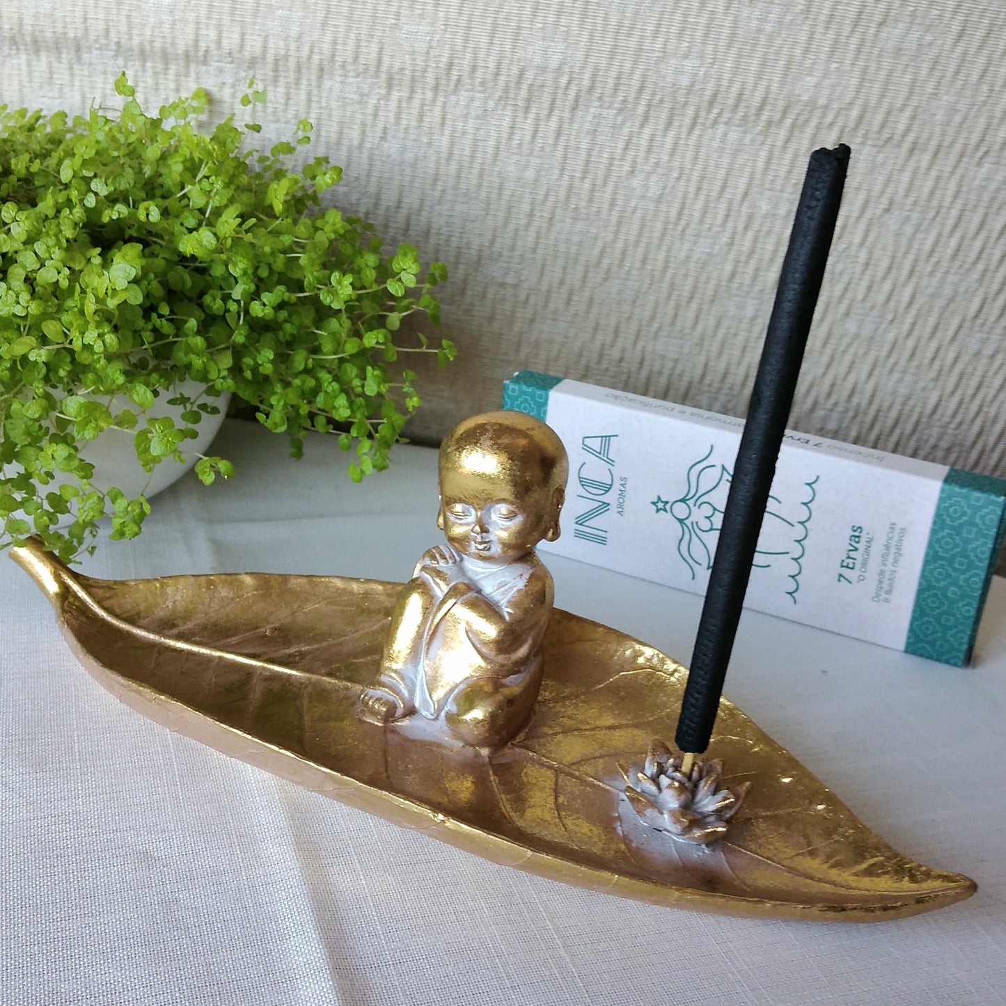 Leaf Monk Tray with Incense Holder